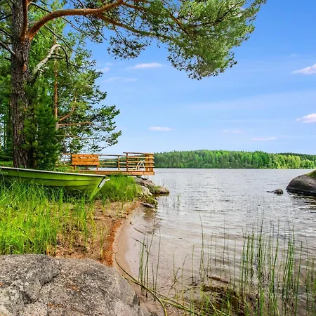 Hanhenpesae By Interhome 펜션 Rautalampi