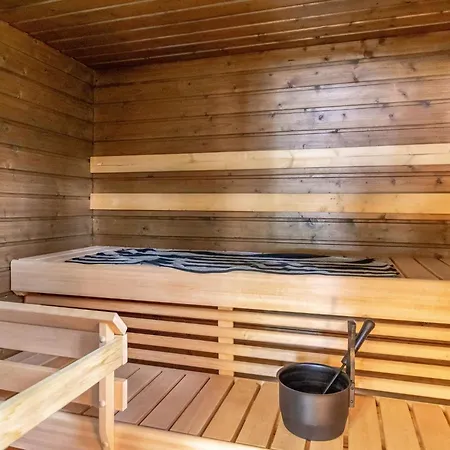 Hanhenpesae By Interhome 別荘