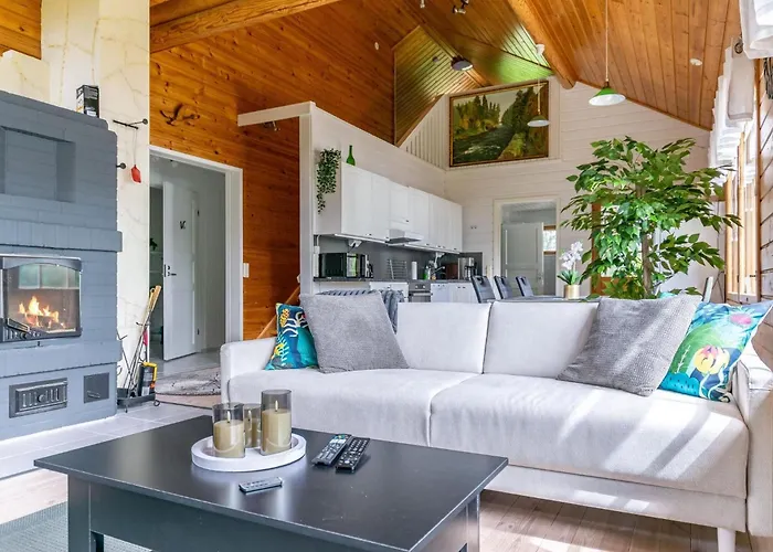 Hanhenpesae By Interhome *