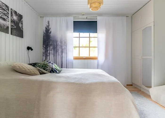 Hanhenpesae By Interhome * Rautalampi